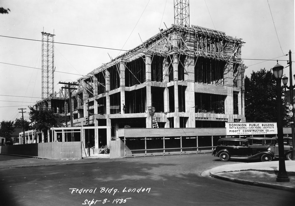 The Construction Site: Photographs by Arthur Gleason